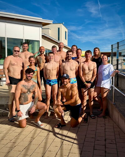 LV Teilnehmer beim Schwimmworkshop